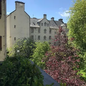 Chessels Court Apartment Edinburgh